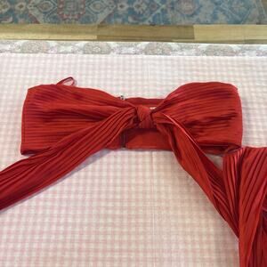 Atoir The Capella Crop in Scarlet Size 6